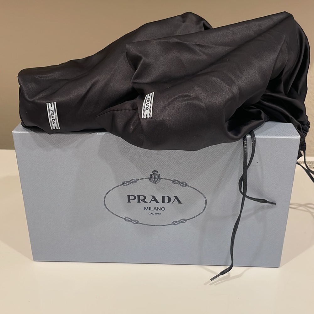 Prada Black Patent Leather & Leopard Calfskin Block Heel - Picture 11 of 13